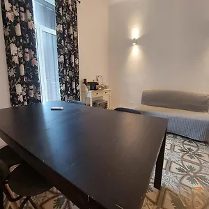  Appartamento Landlord 242 - Station Italia